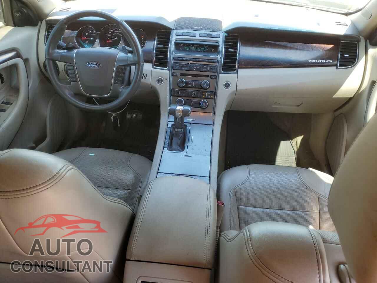 FORD TAURUS 2012 - 1FAHP2FW8CG104713