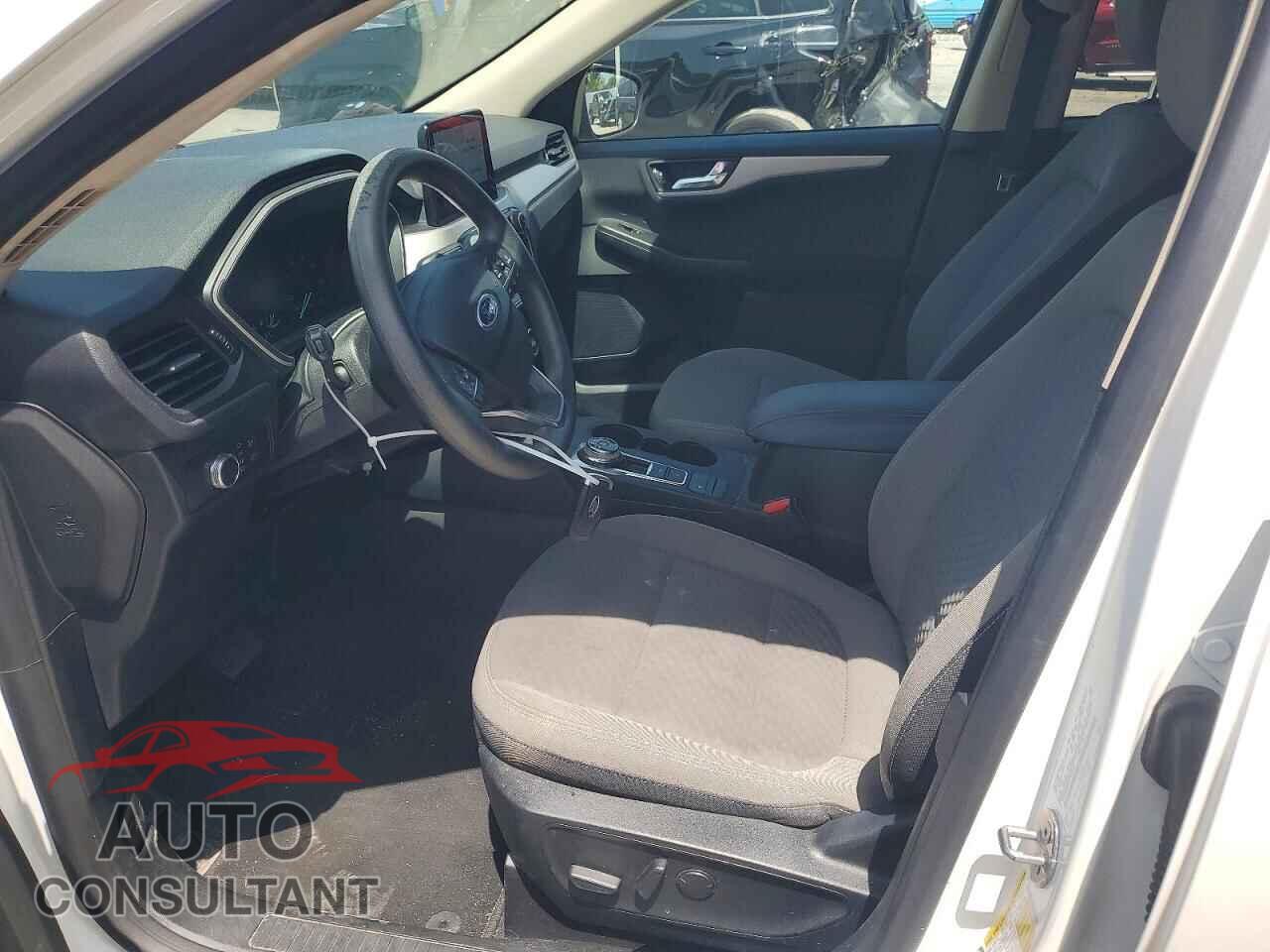 FORD ESCAPE 2020 - 1FMCU9G64LUA55429