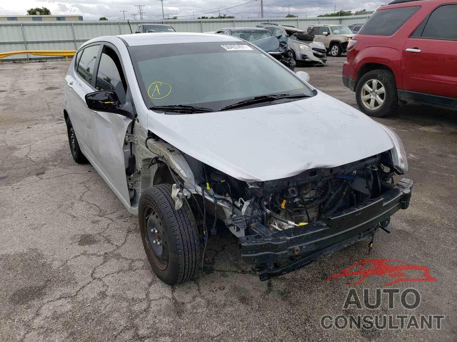 HYUNDAI ACCENT 2017 - KMHCT5AE6HU325294
