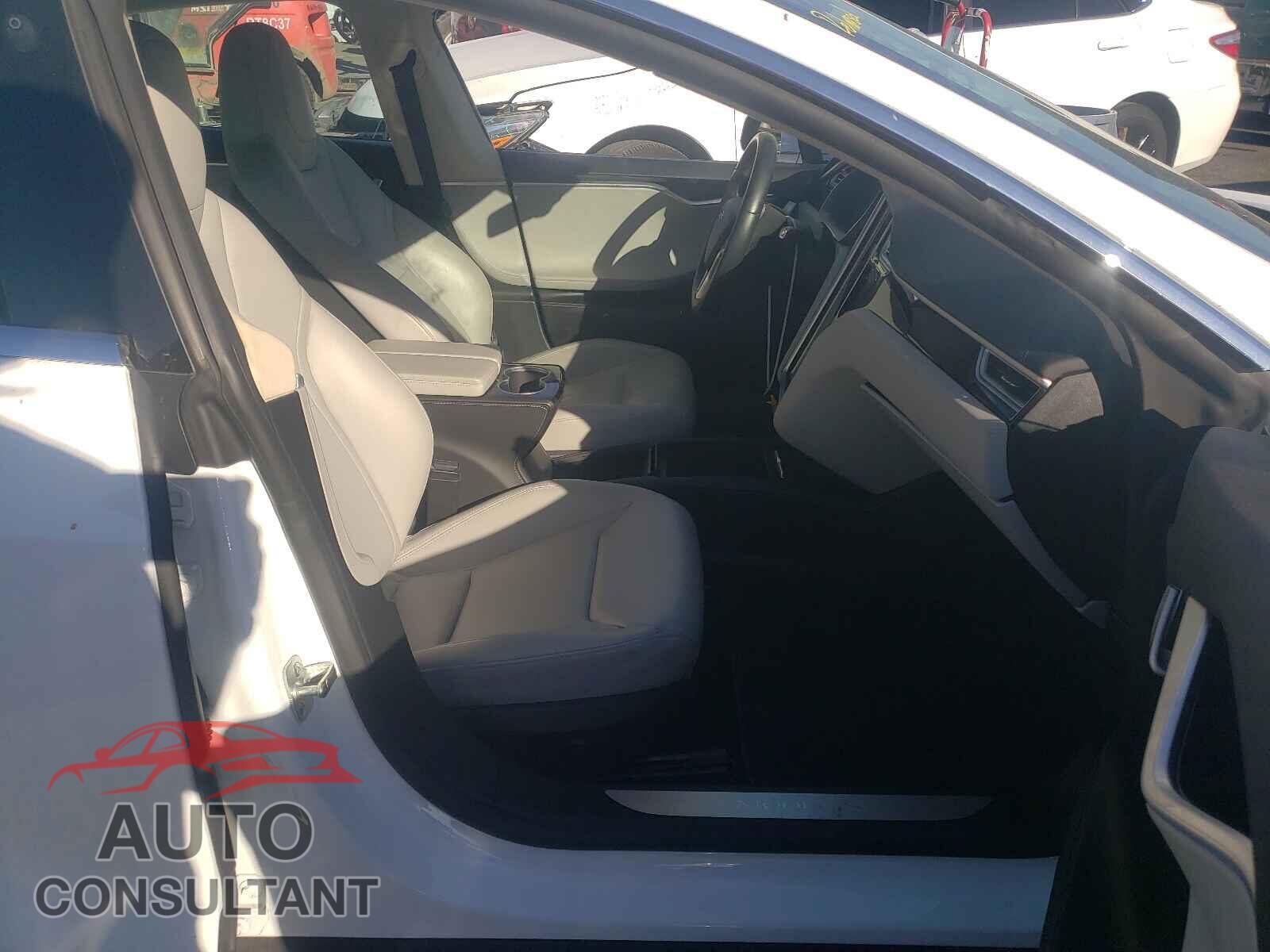 TESLA MODEL S 2016 - 5YJSA1E14GF169589