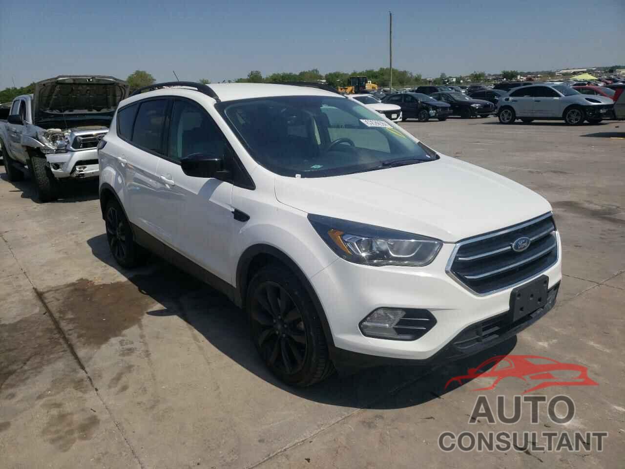 FORD ESCAPE 2018 - 1FMCU9GDXJUB42506