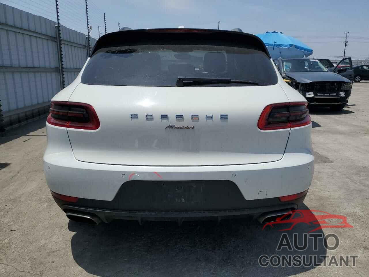 PORSCHE MACAN 2017 - WP1AA2A59HLB80515