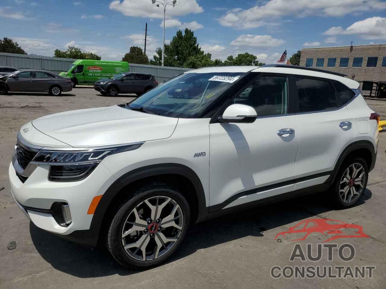 KIA SELTOS 2023 - KNDETCA29P7424745