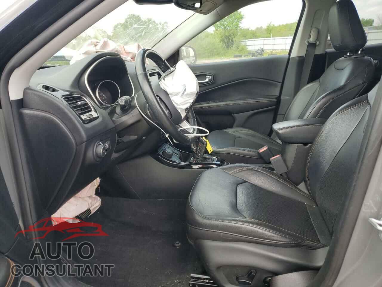 JEEP COMPASS 2020 - 3C4NJDCB4LT137148