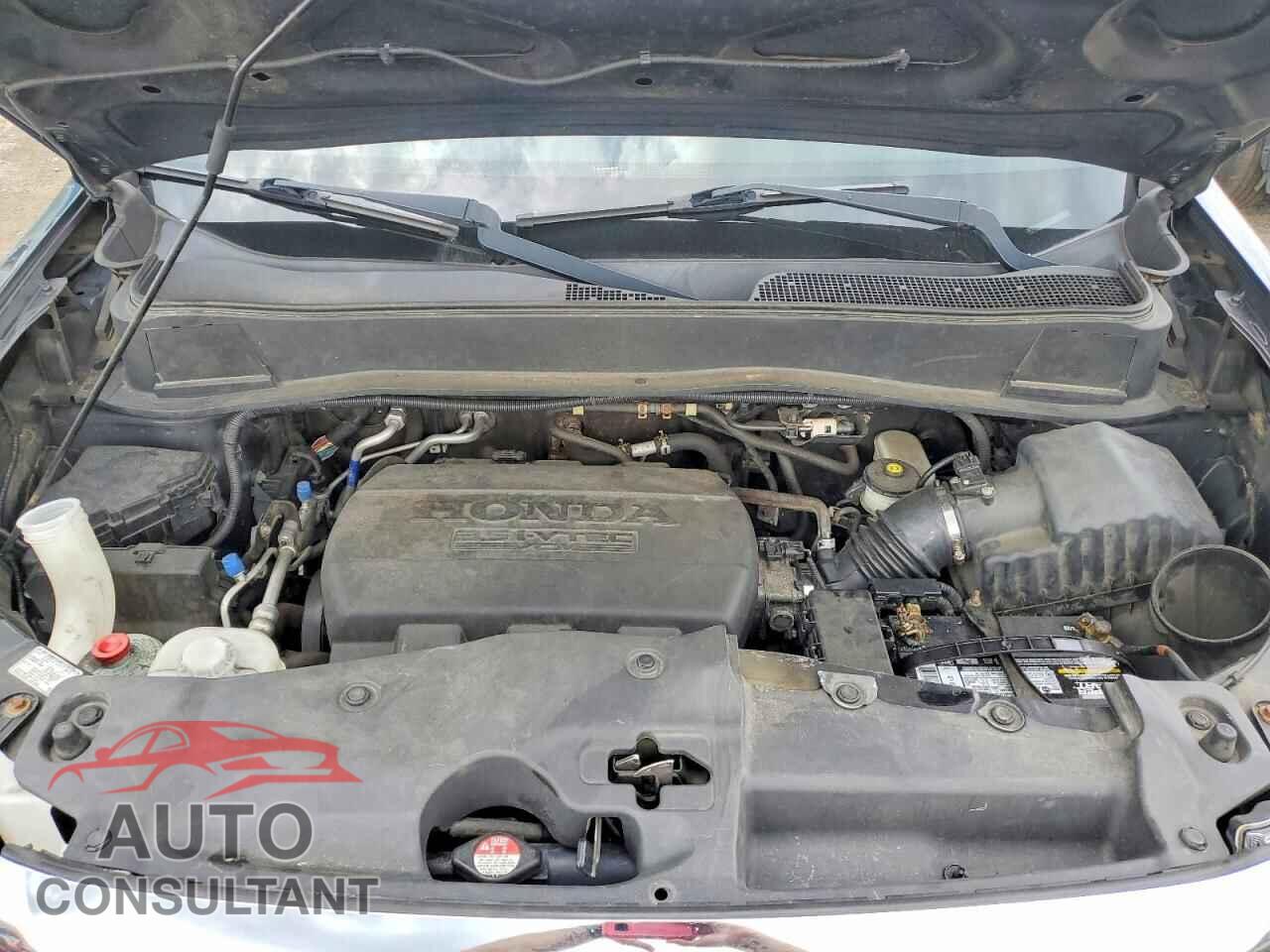 HONDA PILOT 2013 - 5FNYF4H48DB022383
