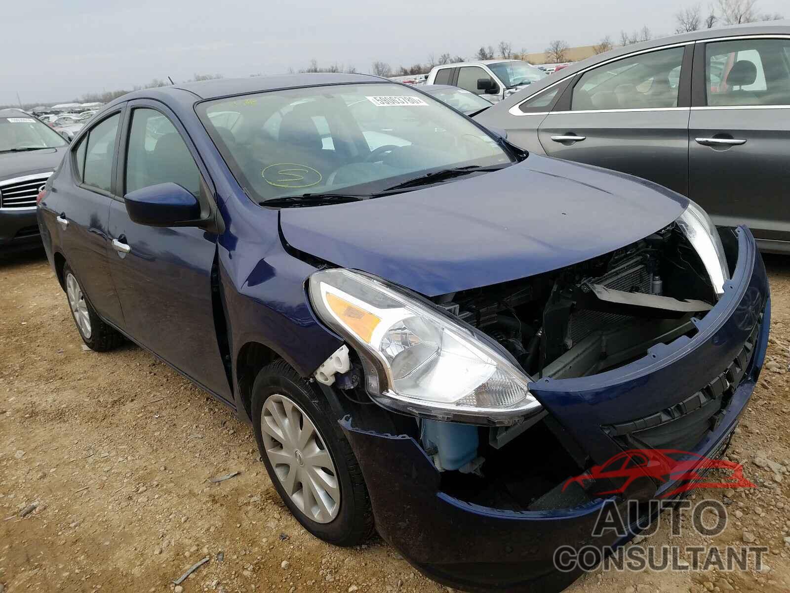 NISSAN VERSA 2019 - 3N1CN7AP1KL843636