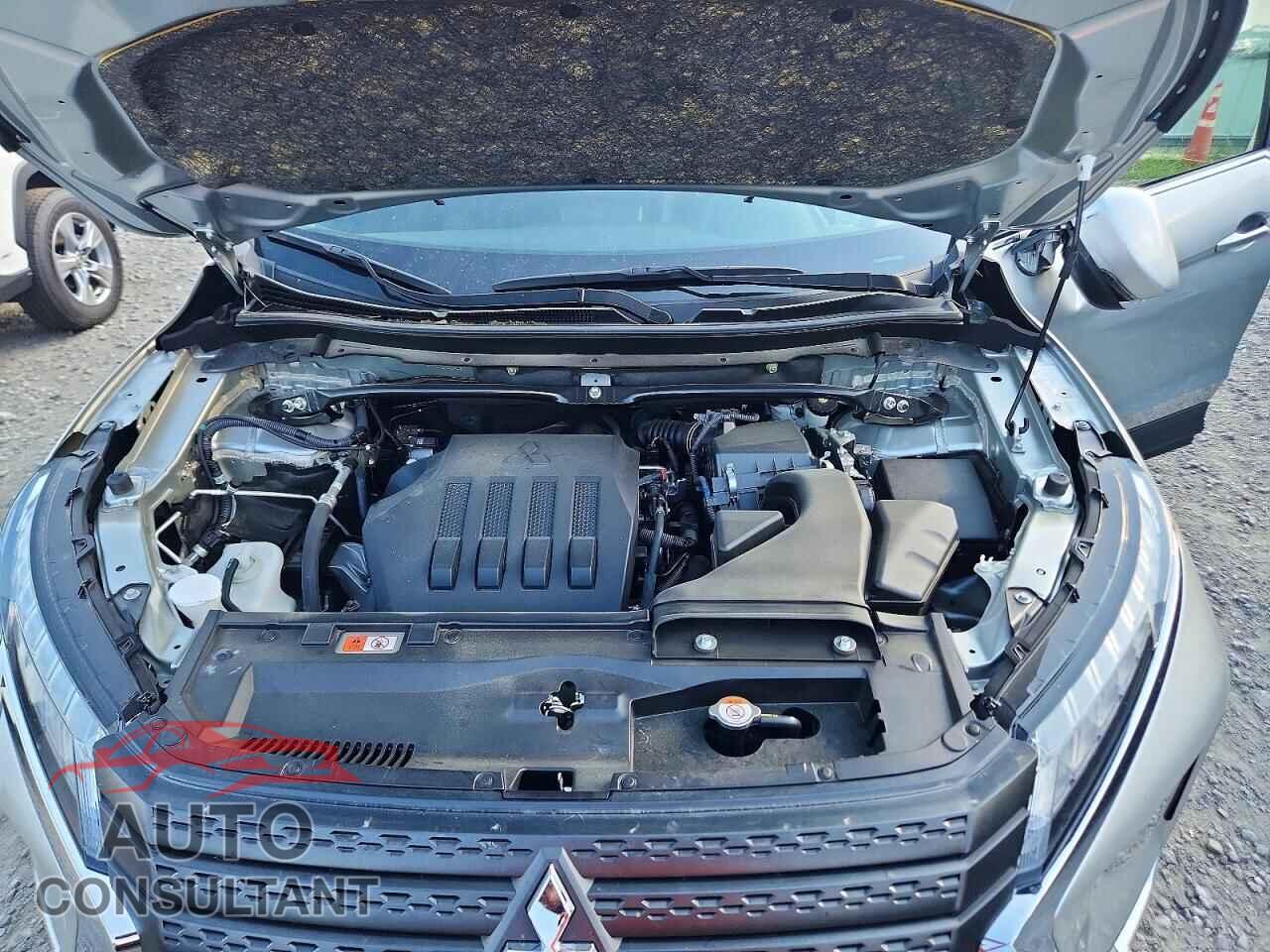 MITSUBISHI ECLIPSE 2024 - JA4ATWAA6RZ046943