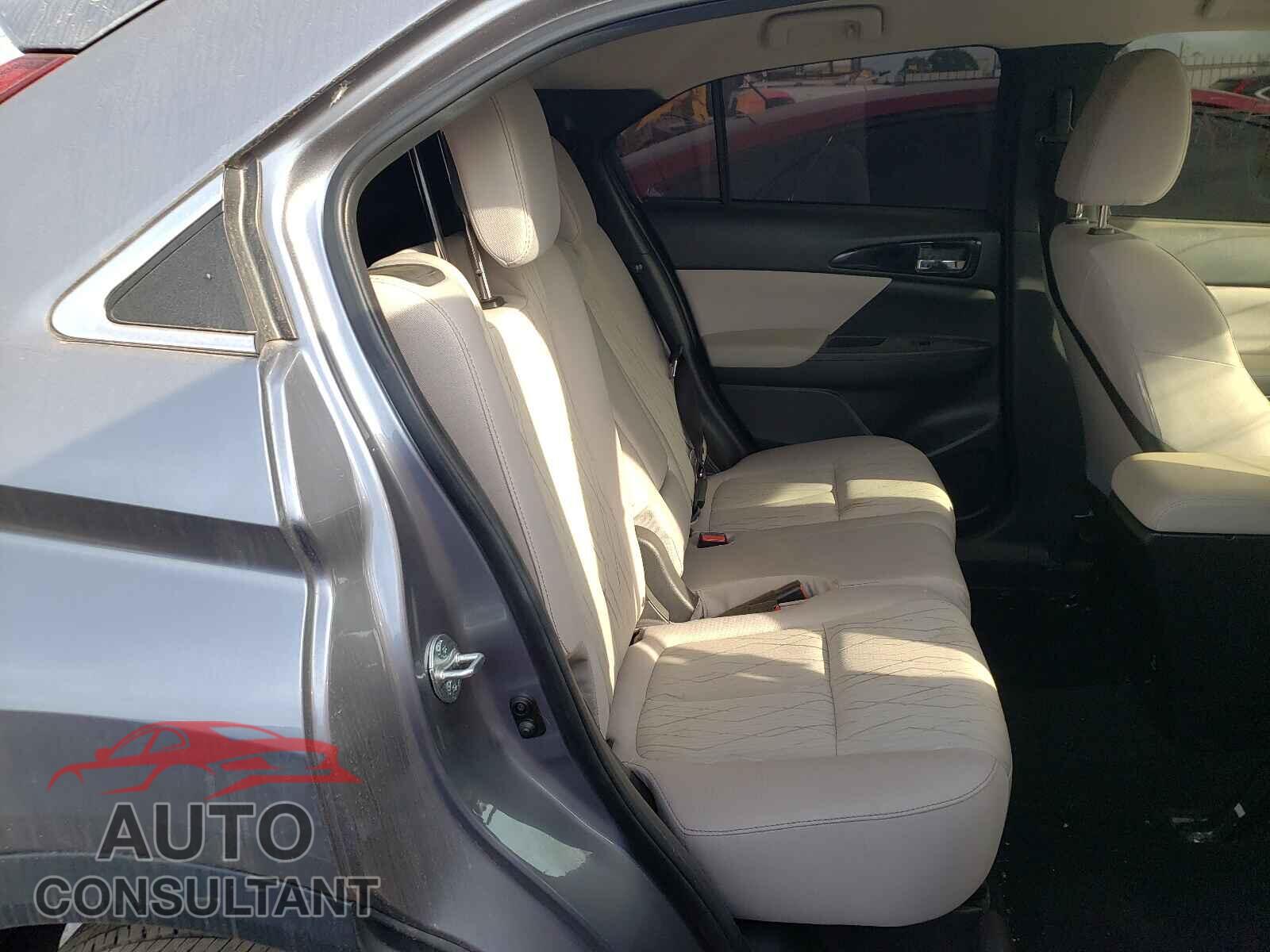 MITSUBISHI ECLIPSE 2018 - JA4AT5AA0JZ062778