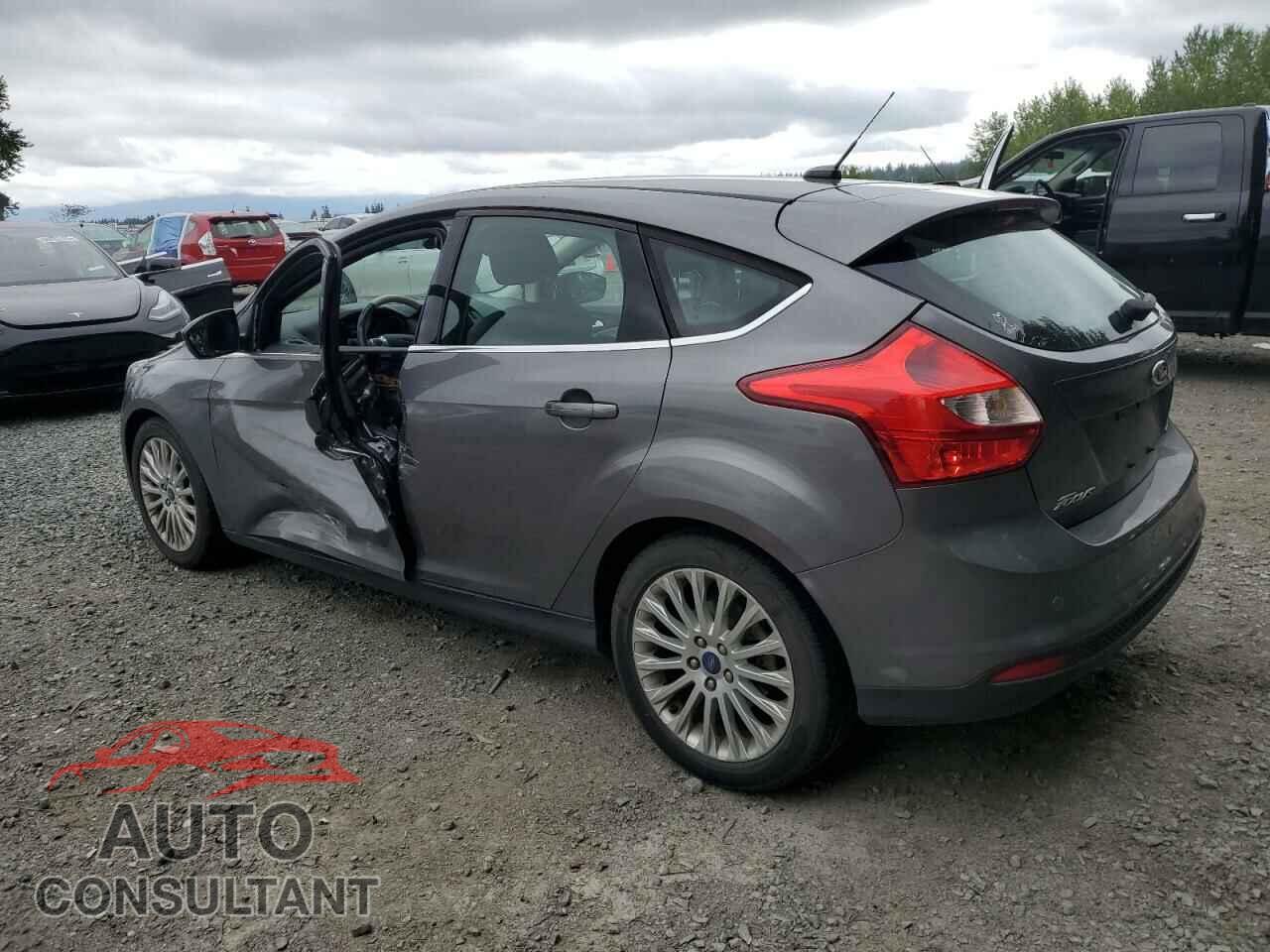 FORD FOCUS 2012 - 1FAHP3N2XCL140088