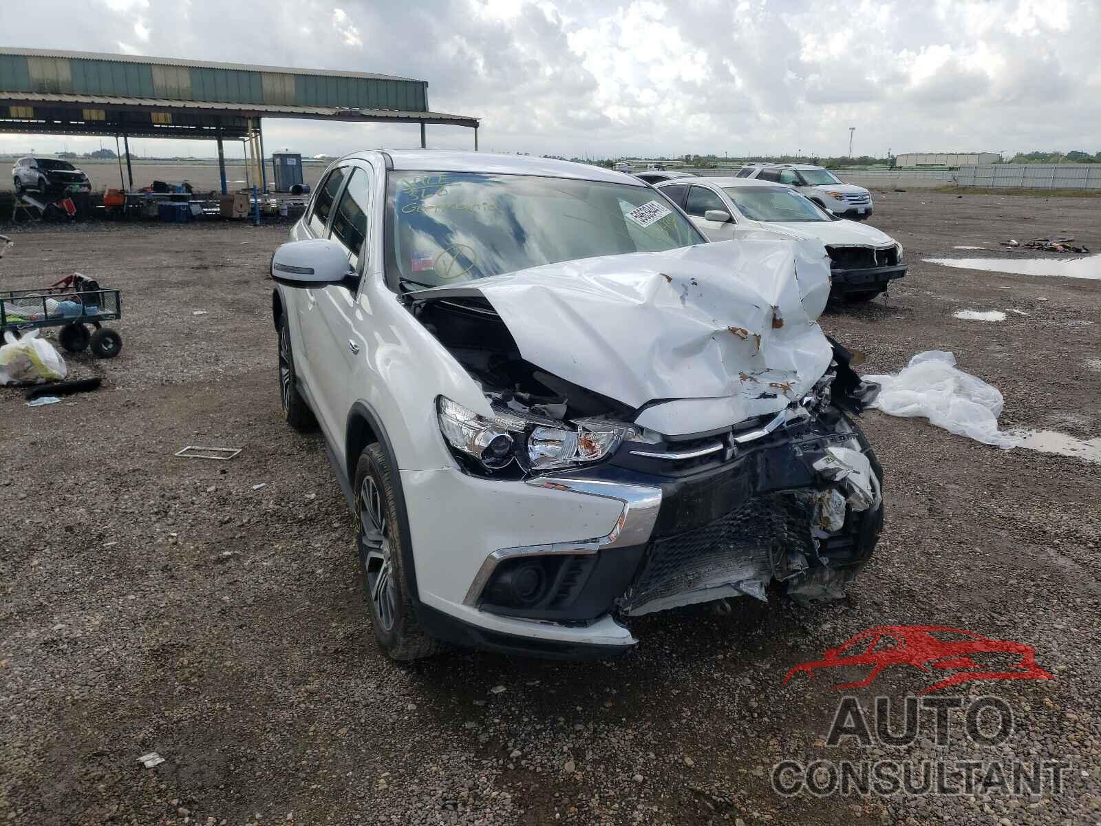 MITSUBISHI OUTLANDER 2018 - JA4AR3AU1JZ034341