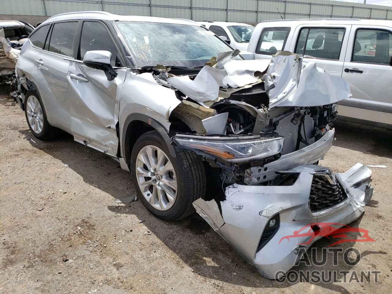 TOYOTA HIGHLANDER 2022 - 5TDYZRAH6NS115904
