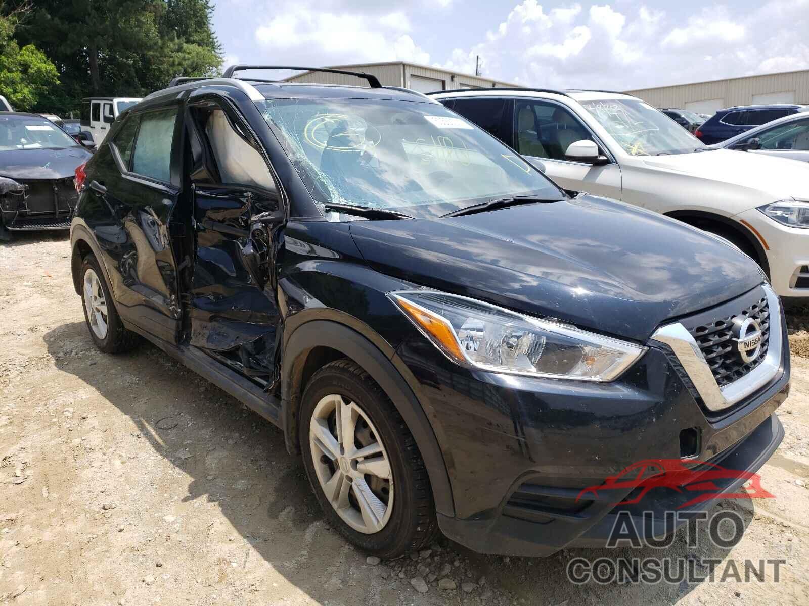 NISSAN KICKS 2018 - 3N1CP5CU7JL508445