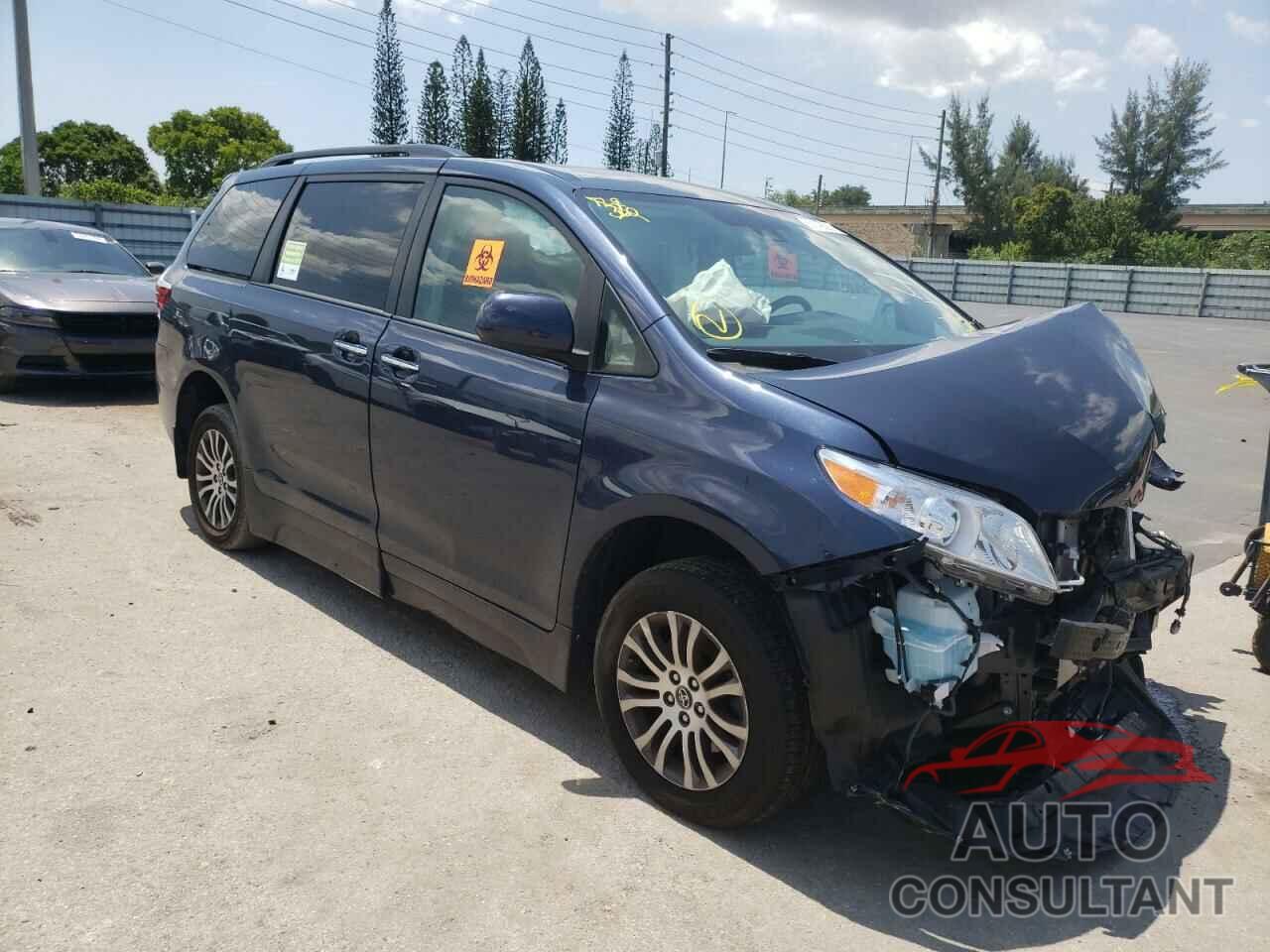 TOYOTA SIENNA 2019 - 5TDYZ3DC2KS004971