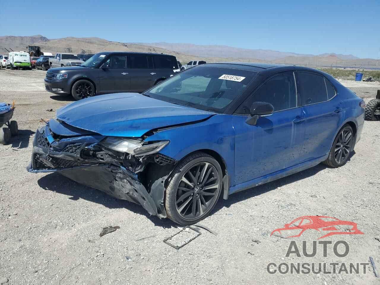 TOYOTA CAMRY 2018 - 4T1B61HK6JU005972