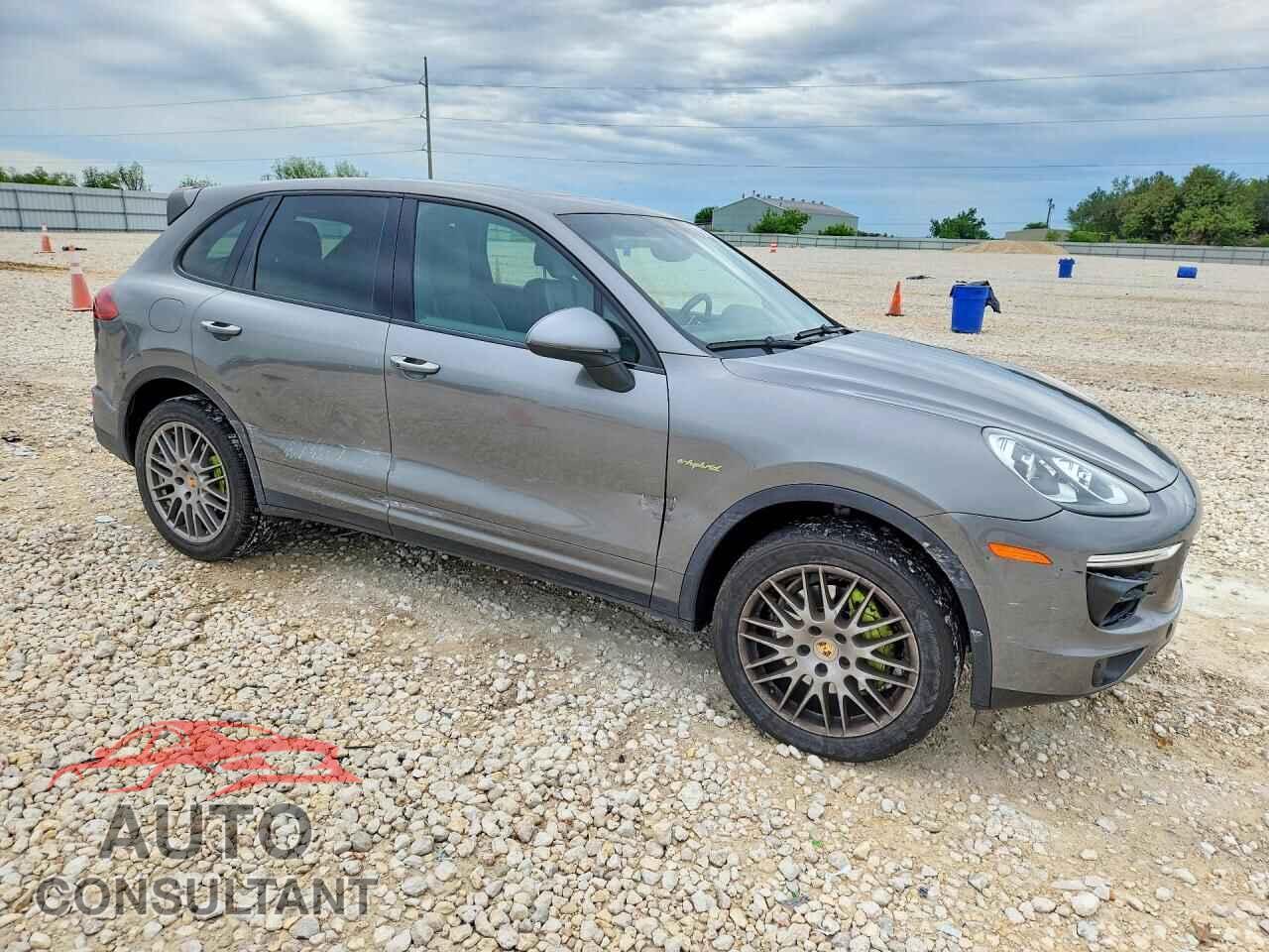 PORSCHE CAYENNE 2016 - WP1AE2A25GLA63443