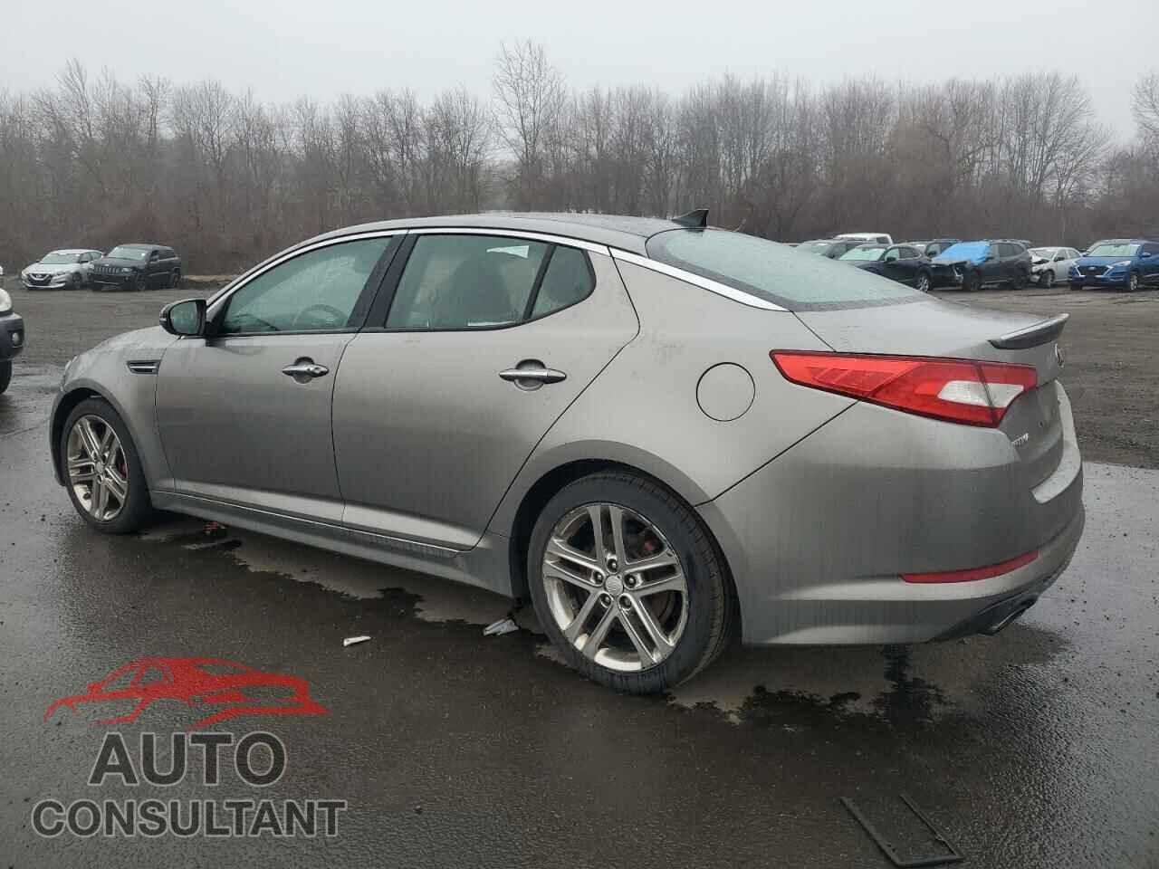 KIA OPTIMA 2013 - 5XXGR4A64DG215545