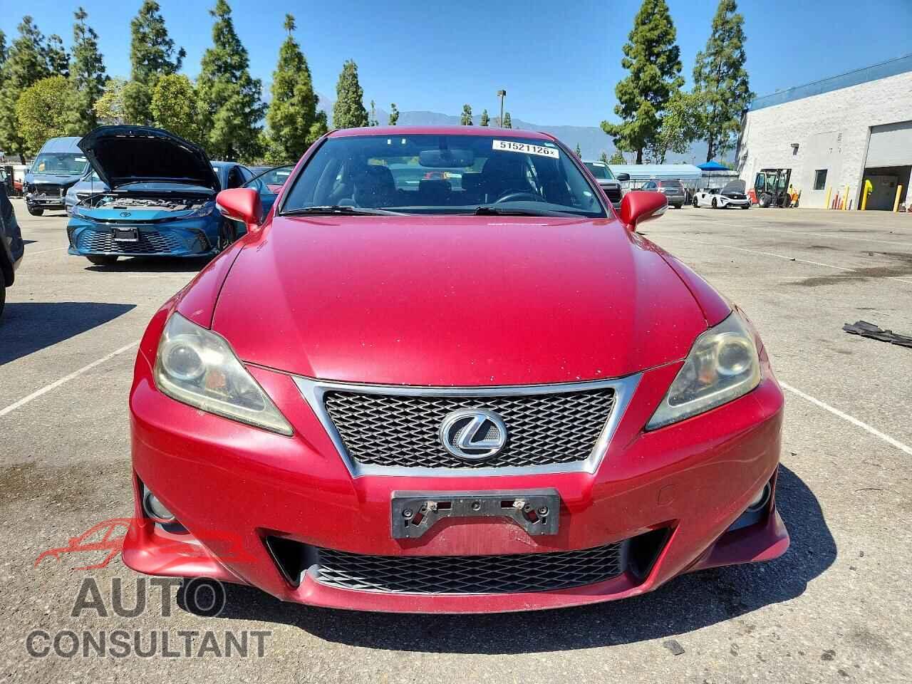 LEXUS IS 2011 - JTHBF5C25B5145587