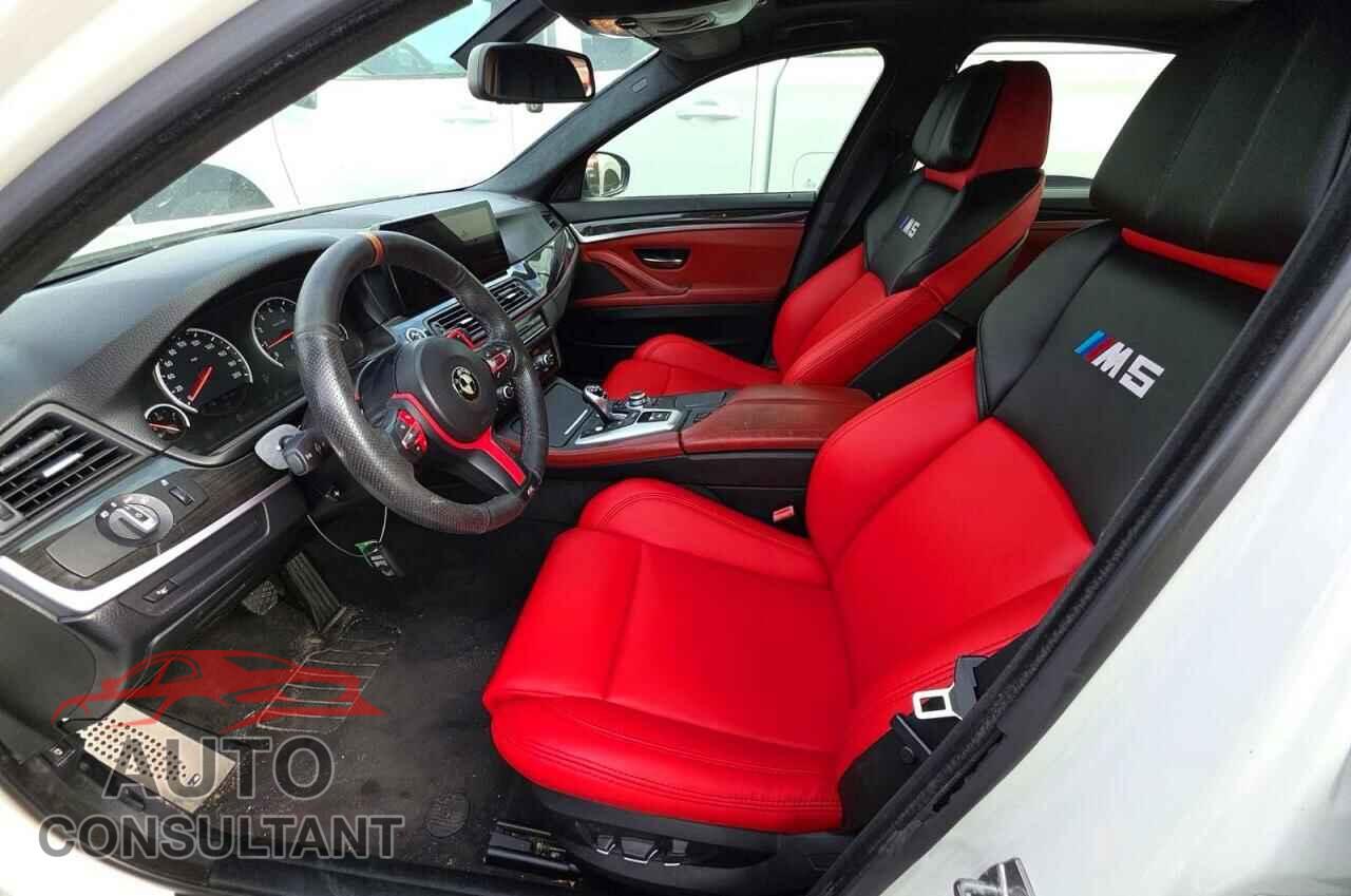 BMW M5 2013 - WBSFV9C51DC772673