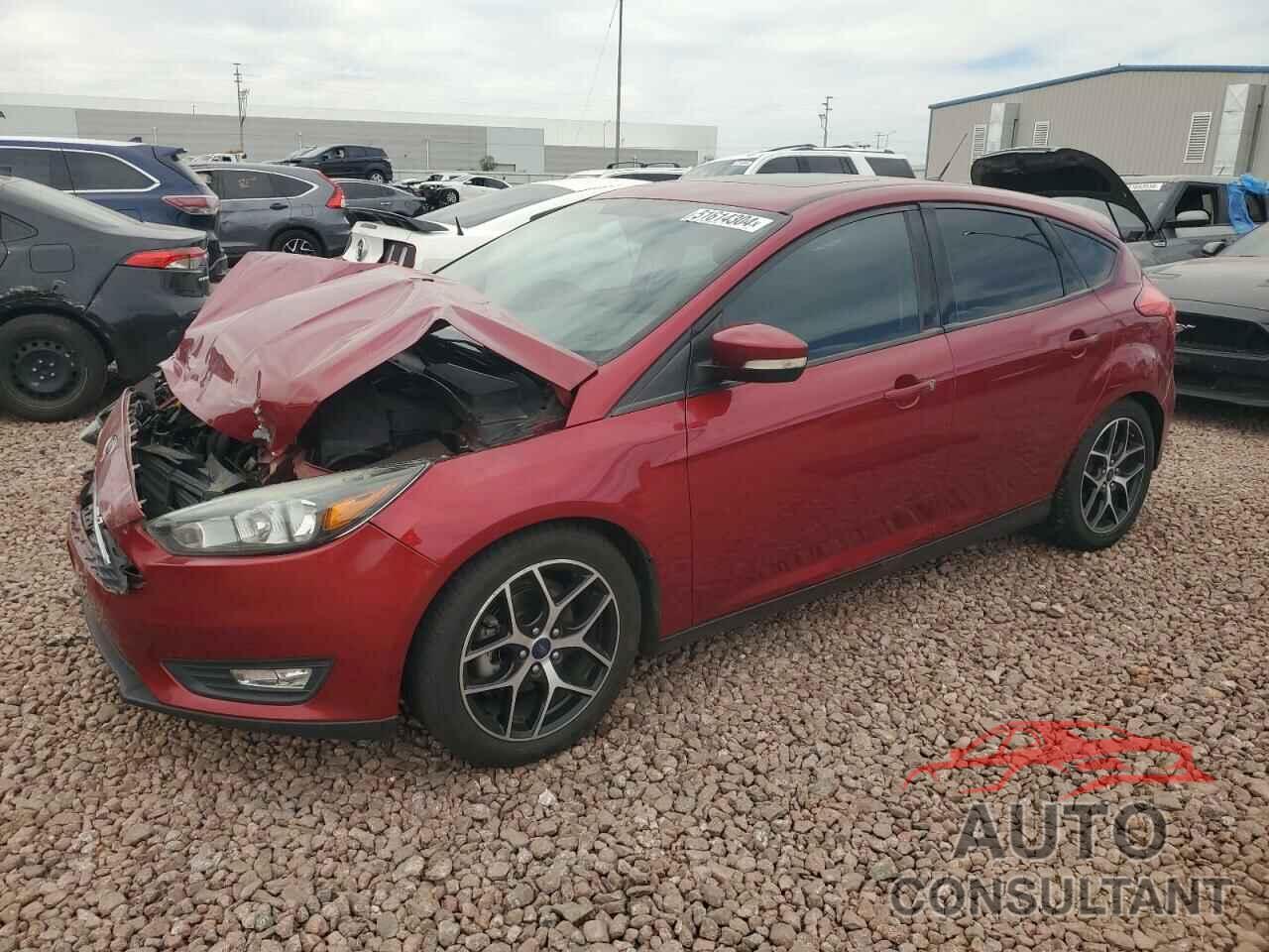 FORD FOCUS 2017 - 1FADP3M27HL244531