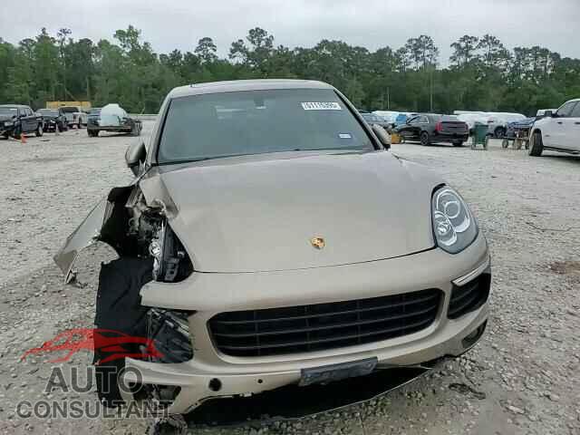 PORSCHE CAYENNE 2017 - WP1AA2A20HKA82890
