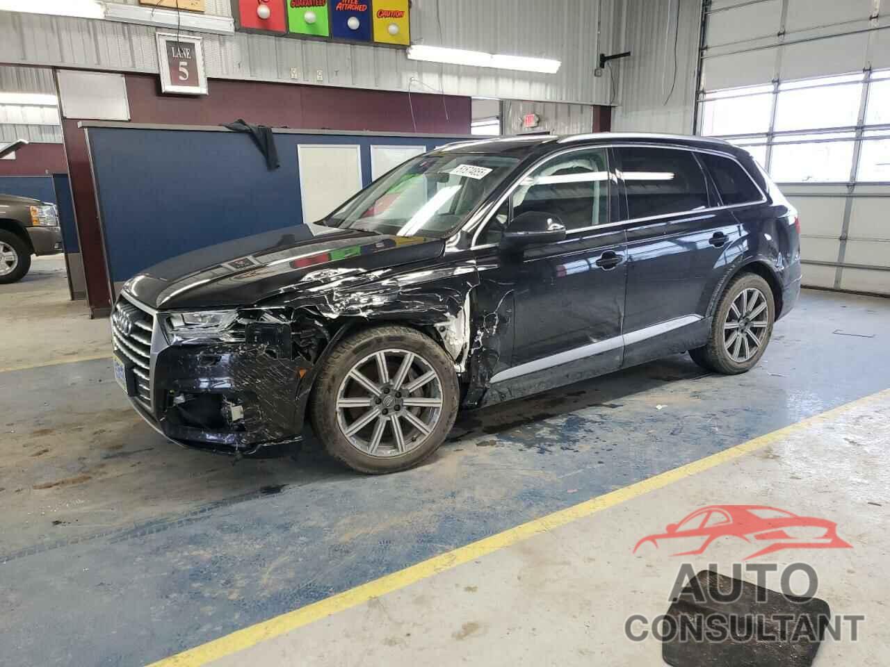AUDI Q7 2018 - WA1VAAF74JD014629