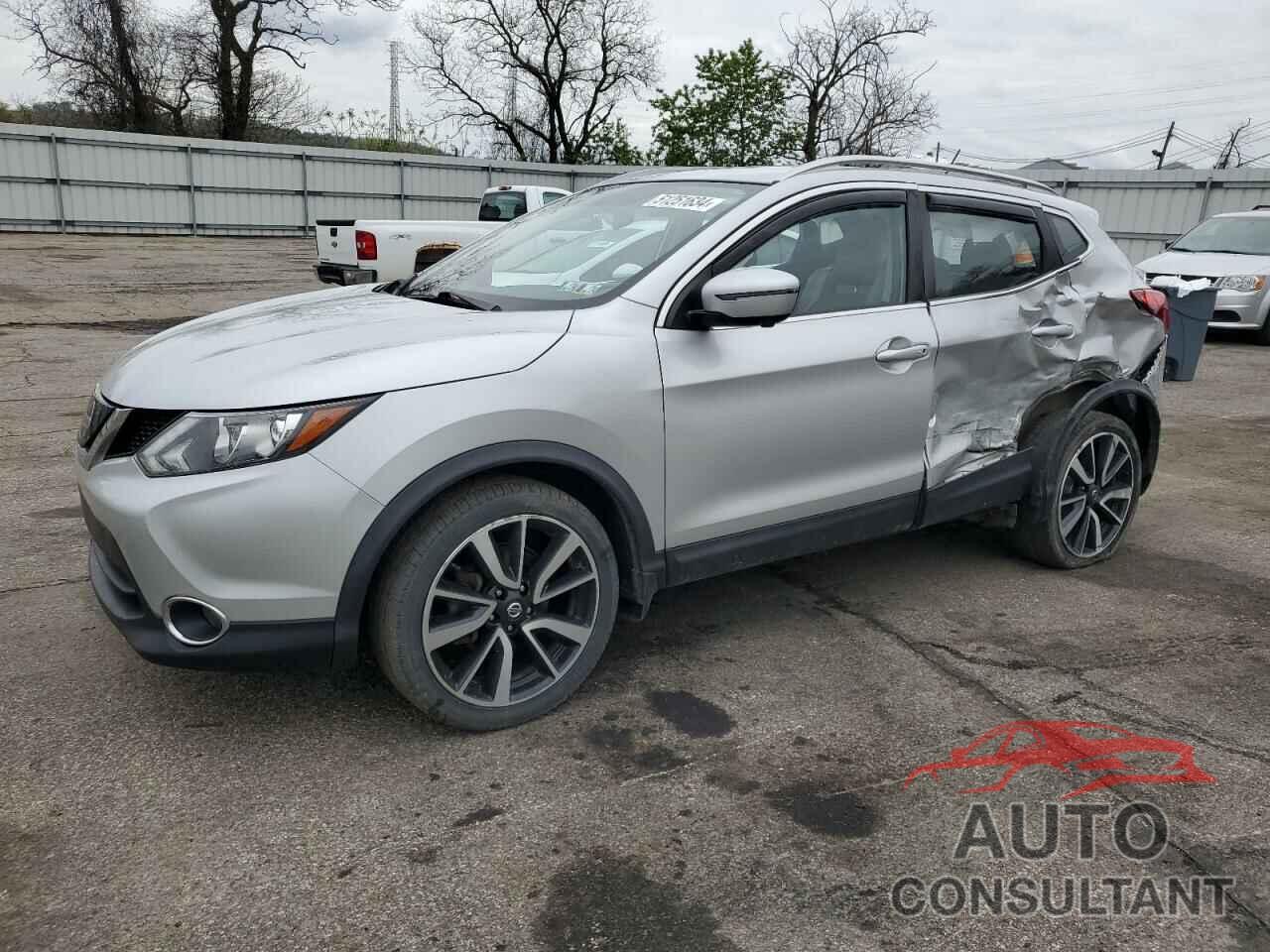 NISSAN ROGUE 2018 - JN1BJ1CR4JW289567