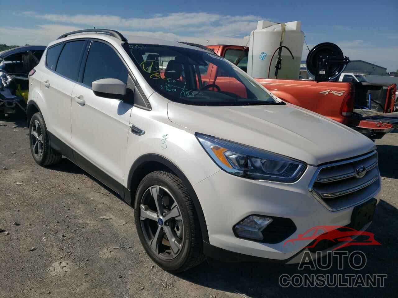 FORD ESCAPE 2018 - 1FMCU9HDXJUA34742