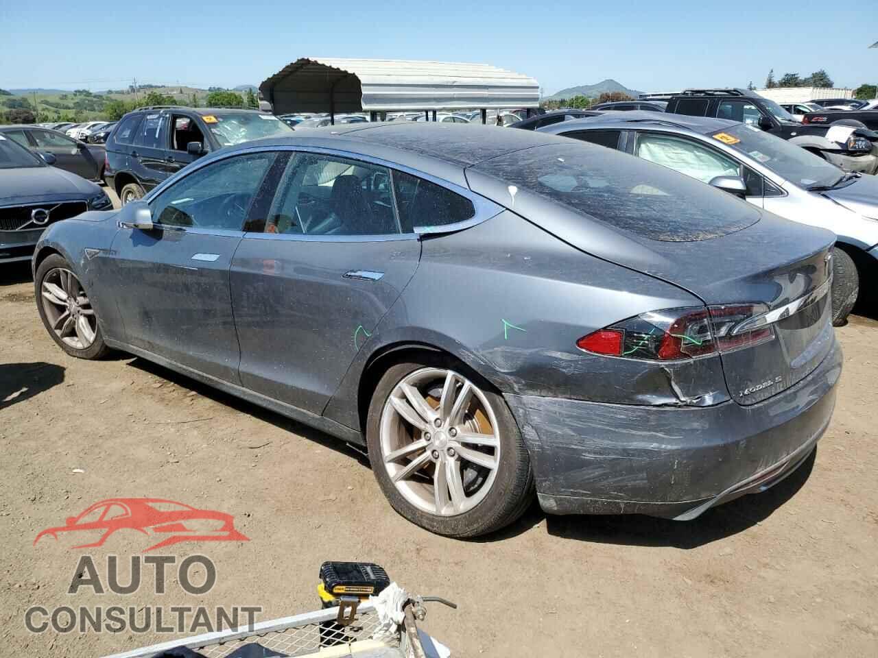 TESLA MODEL S 2014 - 5YJSA1H16EFP36314