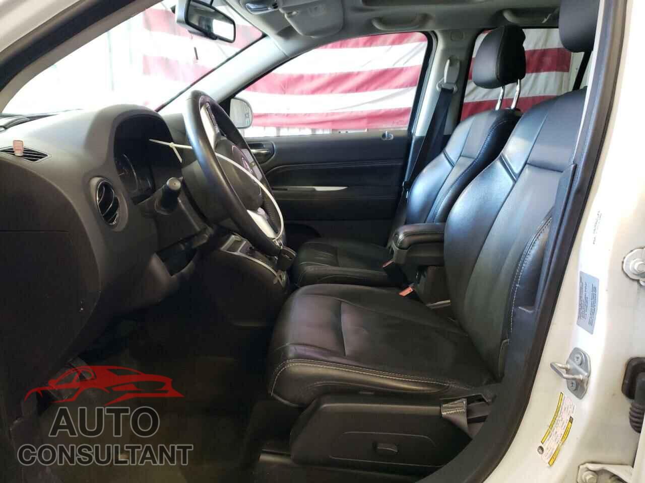 JEEP COMPASS 2017 - 1C4NJDEB4HD153814