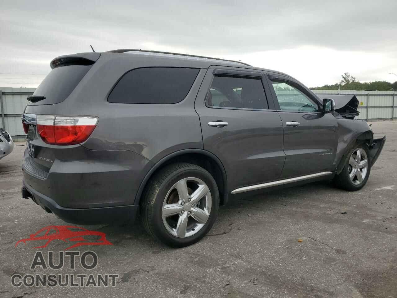 DODGE DURANGO 2013 - 1C4RDJEG5DC690064