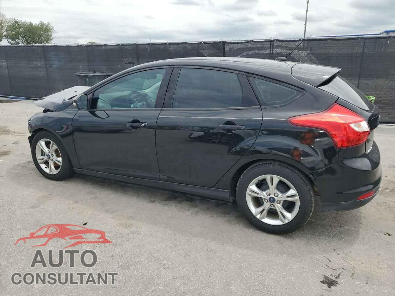 FORD FOCUS 2014 - 1FADP3K27EL180425