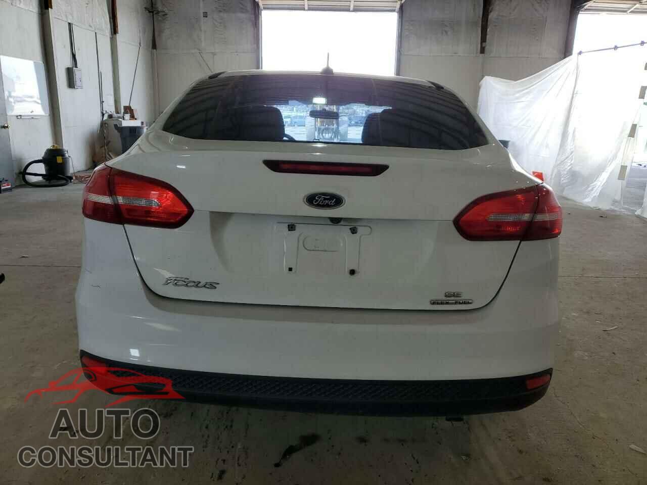 FORD FOCUS 2016 - 1FADP3F26GL404670