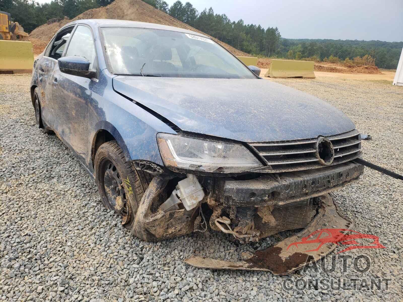 VOLKSWAGEN JETTA 2017 - 3VW2B7AJXHM288179
