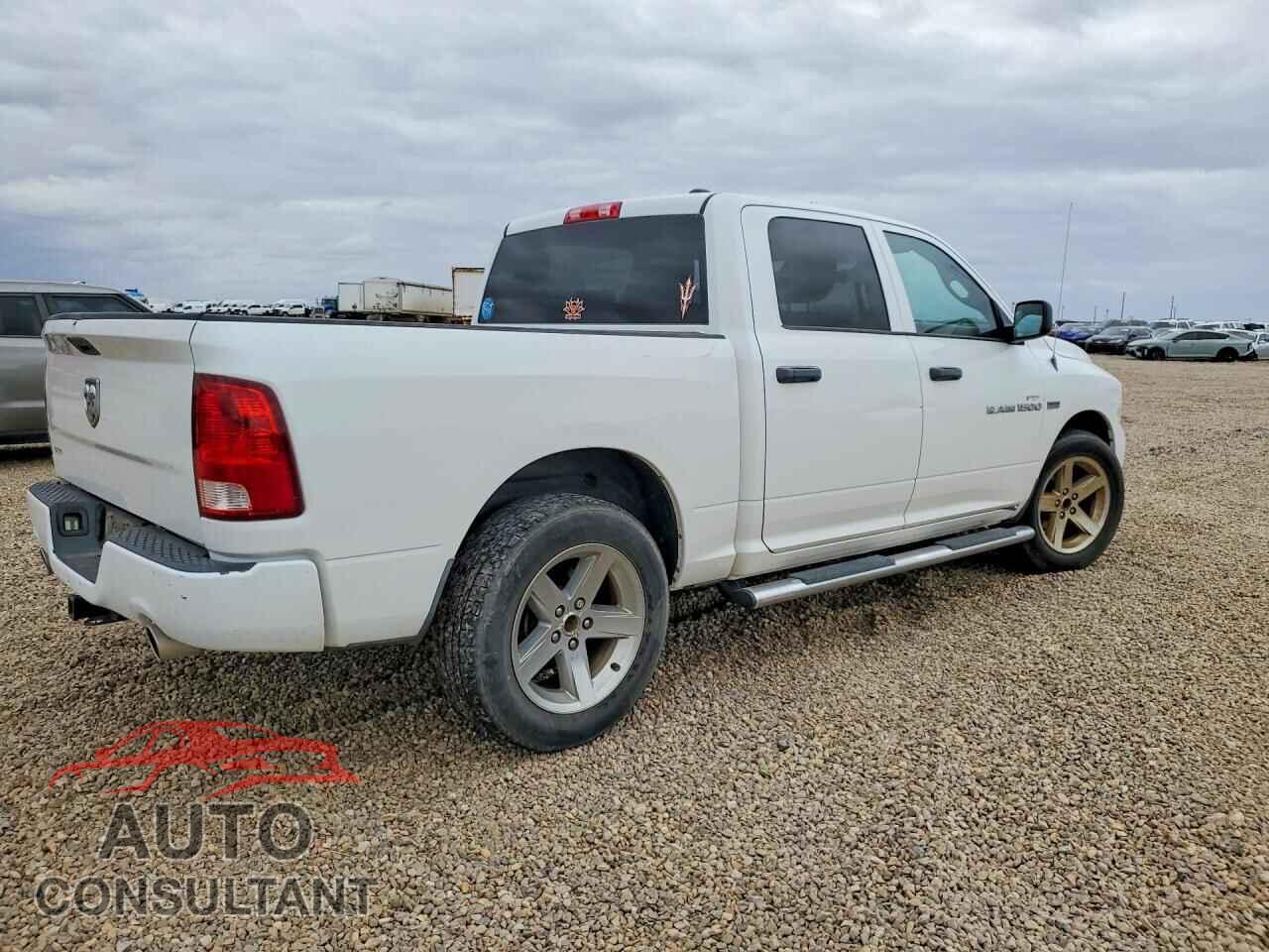 DODGE RAM 1500 2012 - 1C6RD6KT8CS157524