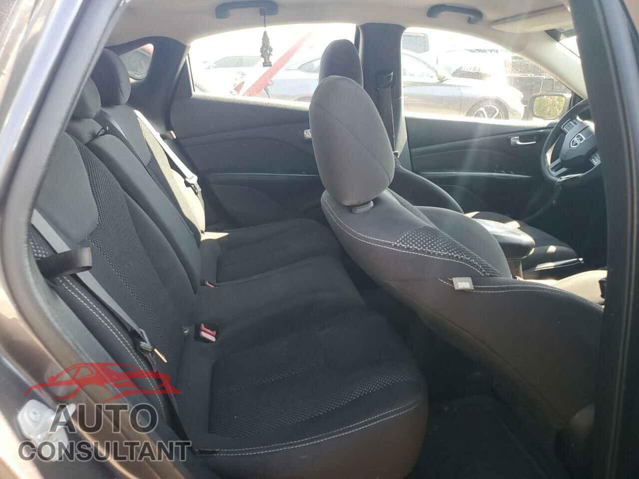 DODGE DART 2015 - 1C3CDFBBXFD309855
