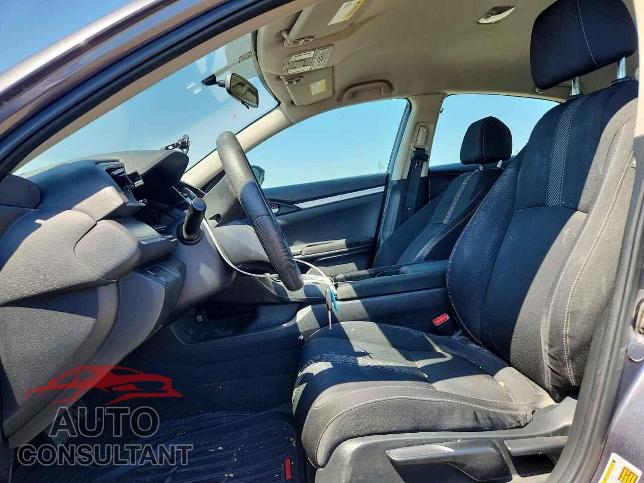HONDA CIVIC 2017 - 19XFC2F57HE068184