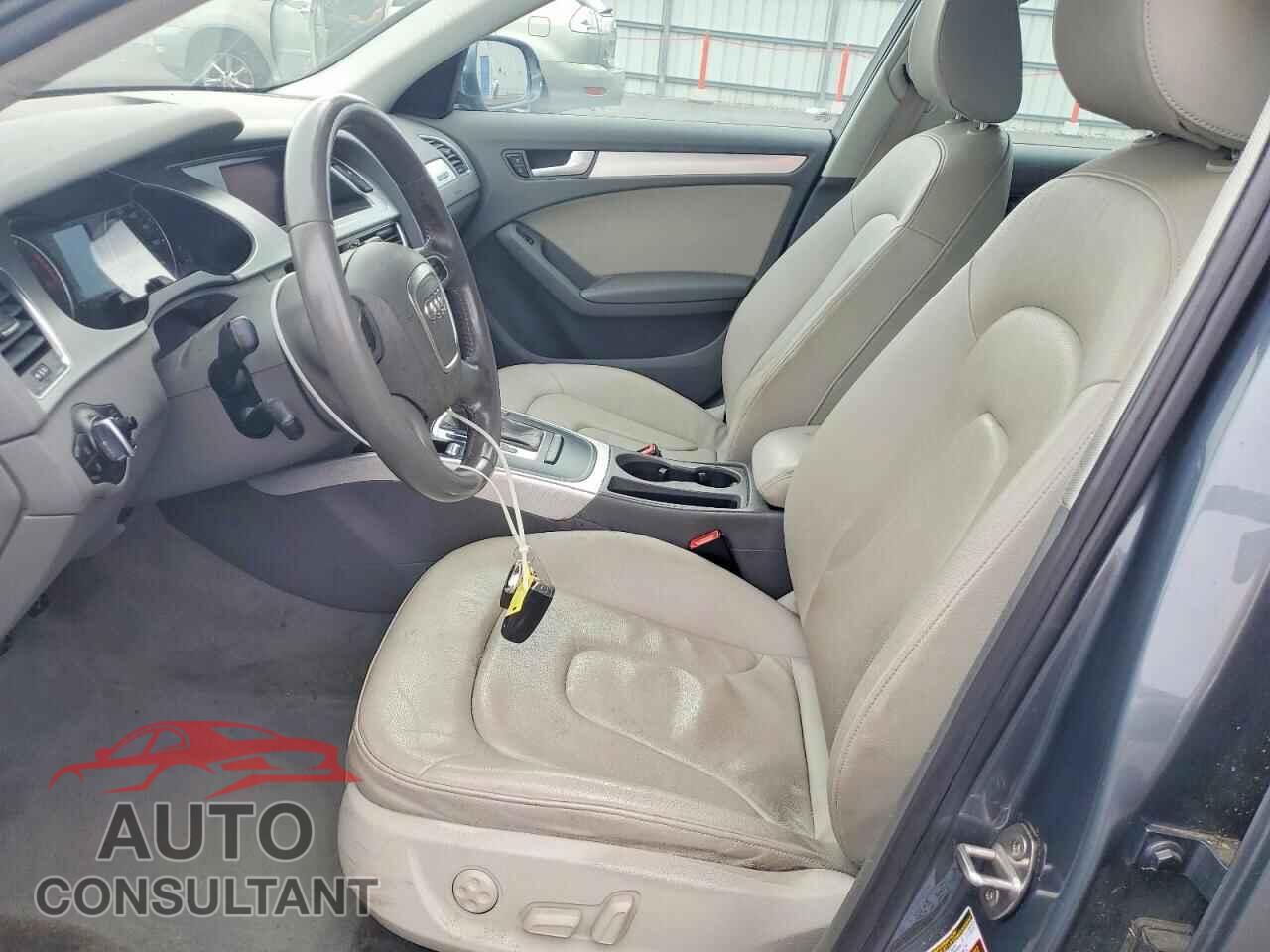 AUDI A4 2012 - WAUBFAFL7CA116600