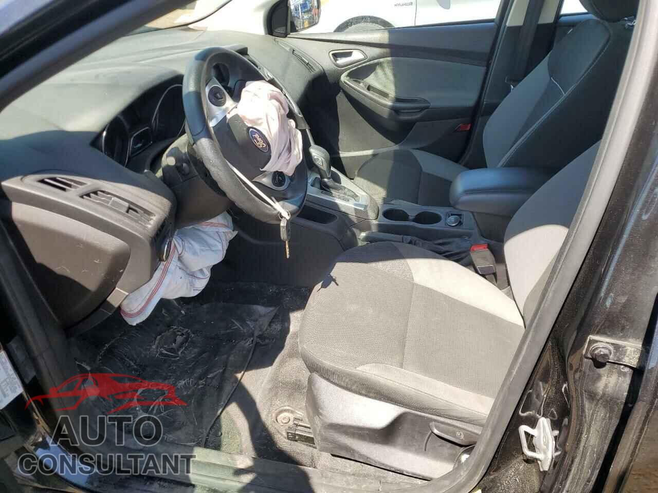 FORD FOCUS 2013 - 1FADP3F26DL358530