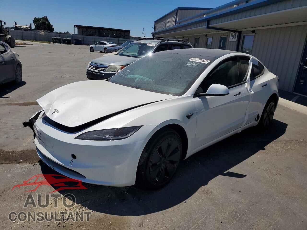 TESLA MODEL 3 2026 - 5YJ3E1EA2TF155161