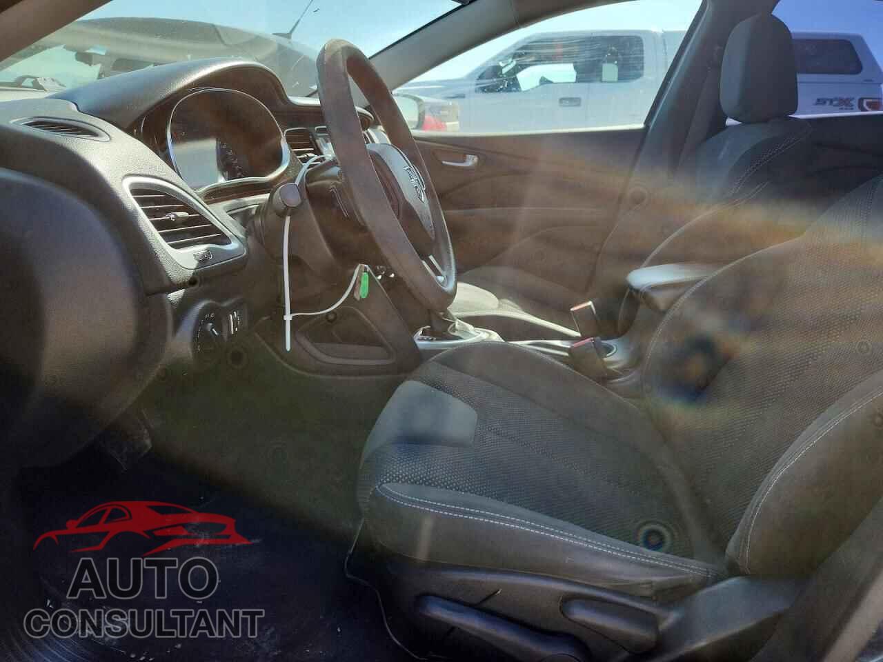 DODGE DART 2015 - 1C3CDFBB1FD420634
