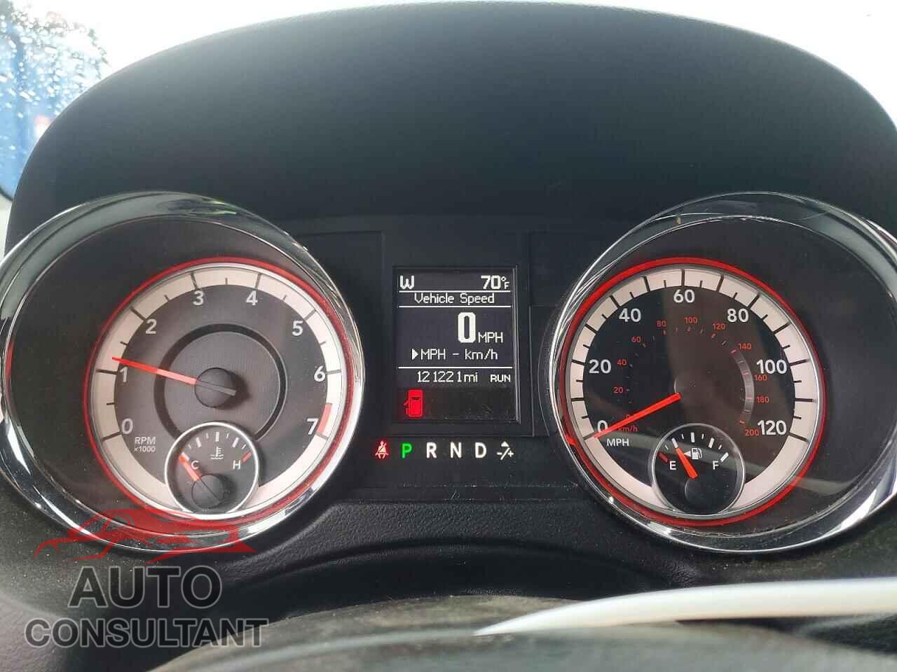 DODGE CARAVAN 2017 - 2C4RDGEG8HR749253