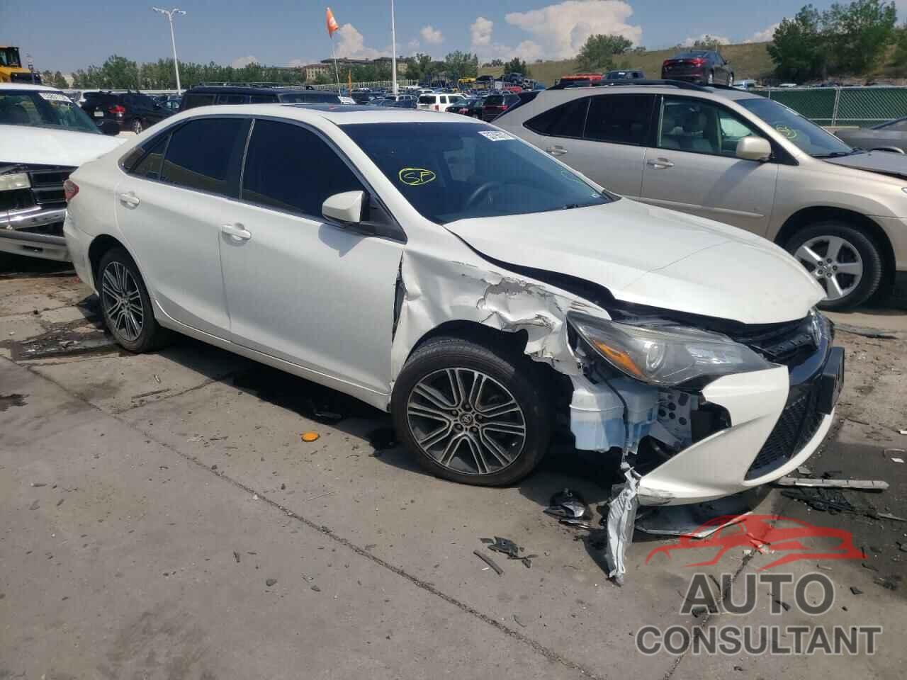 TOYOTA CAMRY 2016 - 4T1BF1FK7GU564152