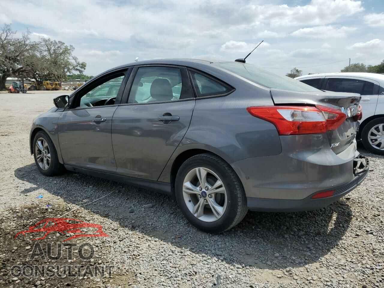 FORD FOCUS 2014 - 1FADP3F2XEL321594