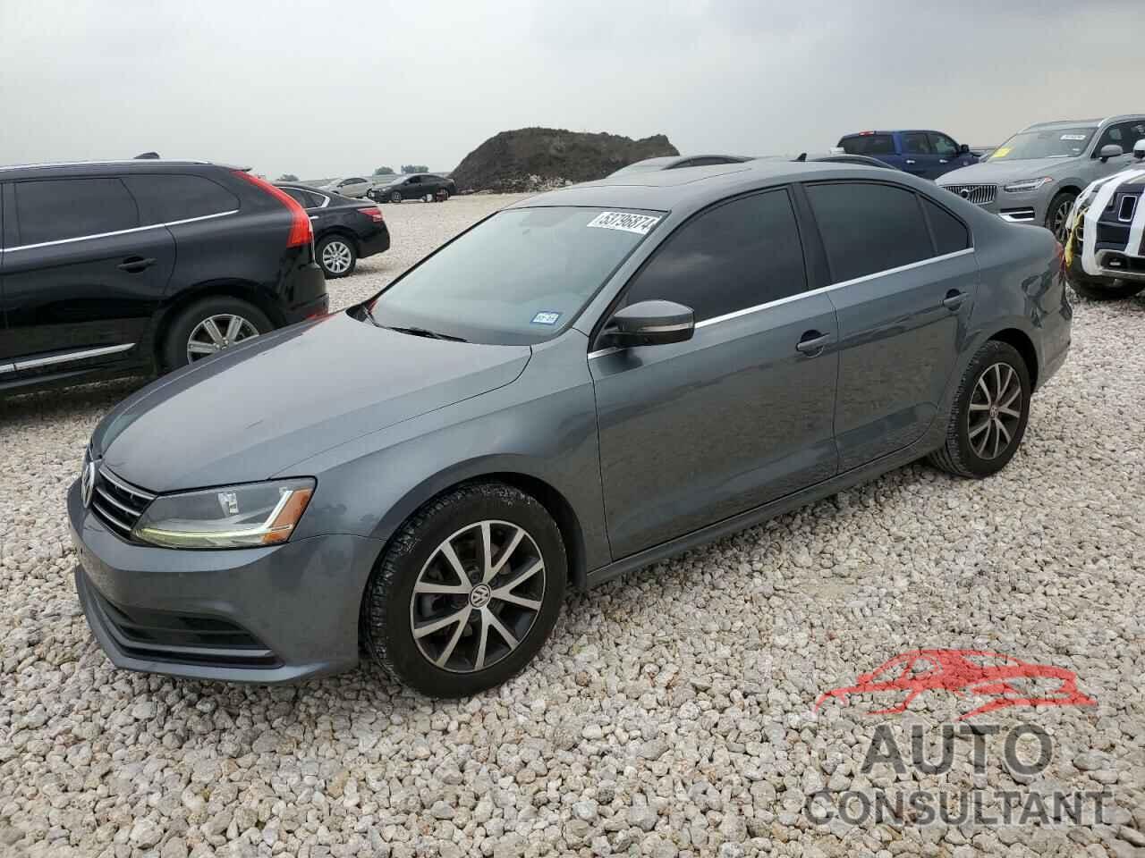 VOLKSWAGEN JETTA 2018 - 3VWDB7AJ5JM229054