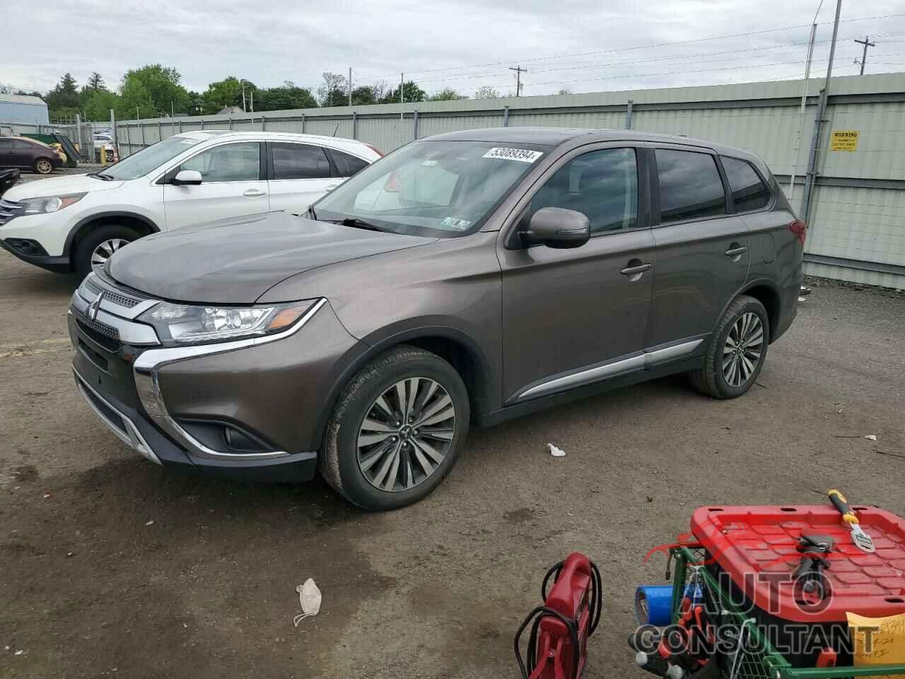 MITSUBISHI OUTLANDER 2020 - JA4AD3A32LZ003849