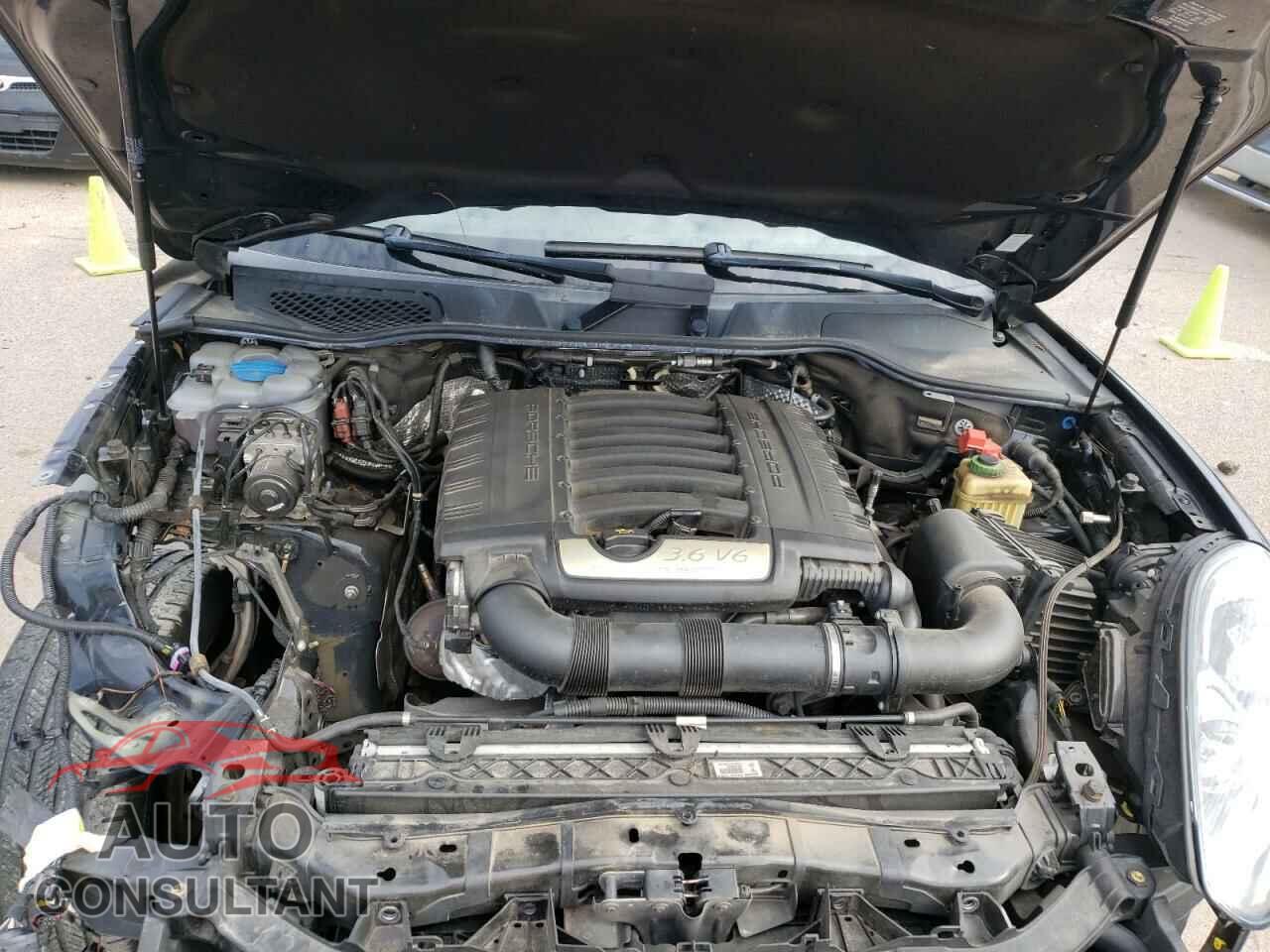 PORSCHE CAYENNE 2016 - WP1AA2A26GKA09800