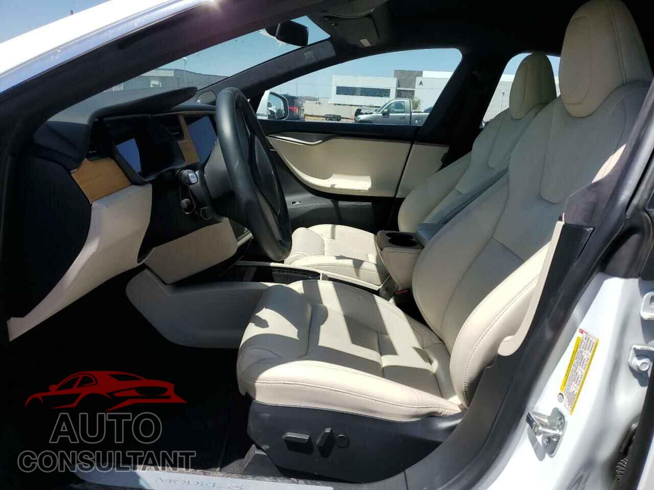 TESLA MODEL S 2020 - 5YJSA1E27LF415523