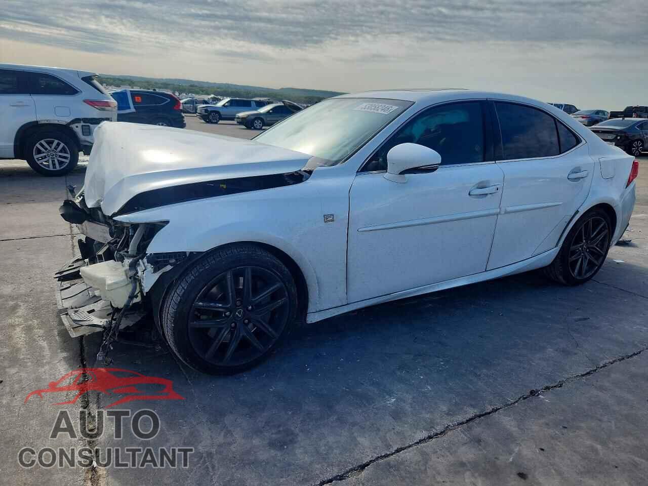 LEXUS IS 2014 - JTHBE1D20E5000620
