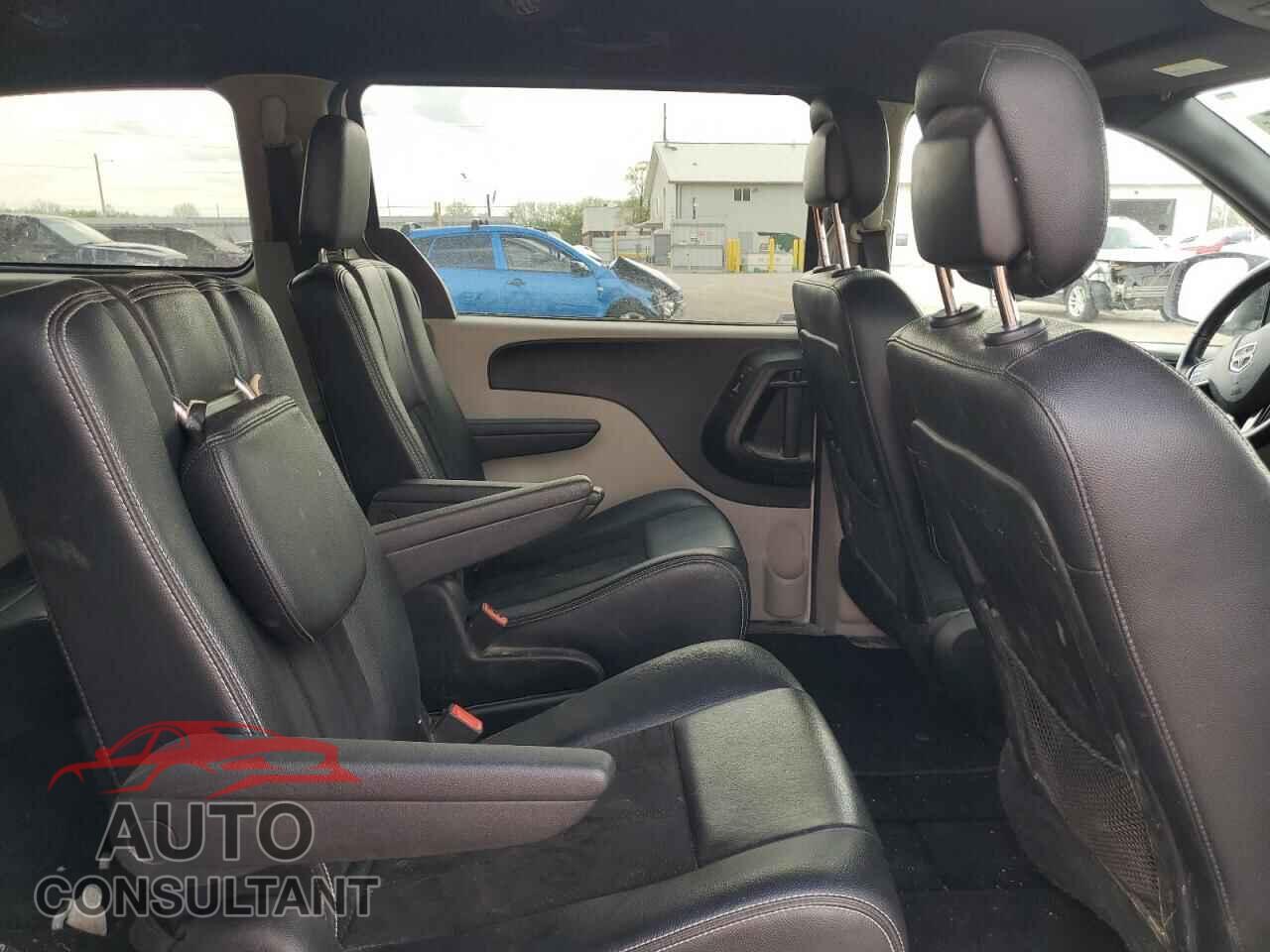 DODGE CARAVAN 2018 - 2C4RDGCG3JR210385