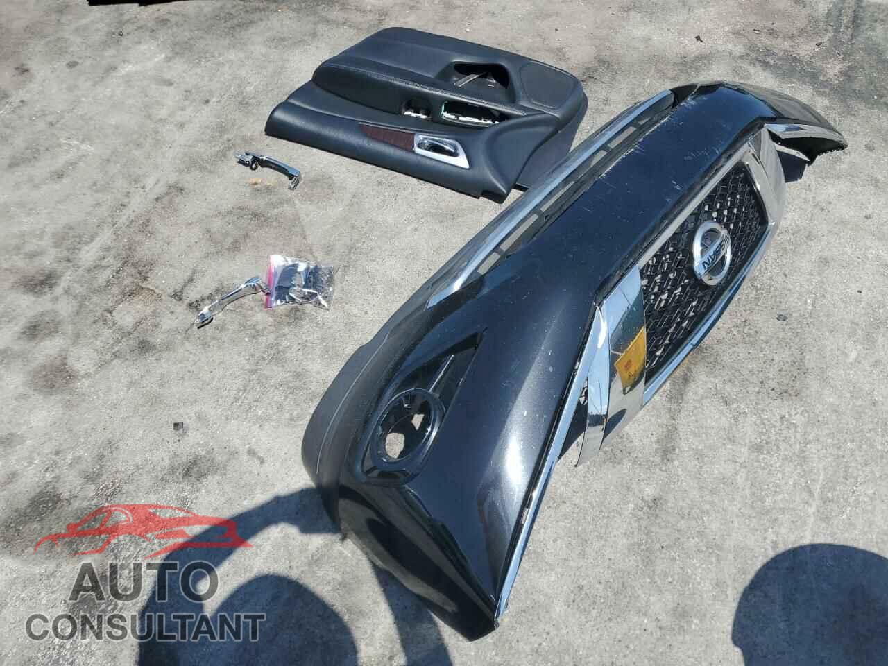 NISSAN PATHFINDER 2015 - 5N1AR2MM3FC606530